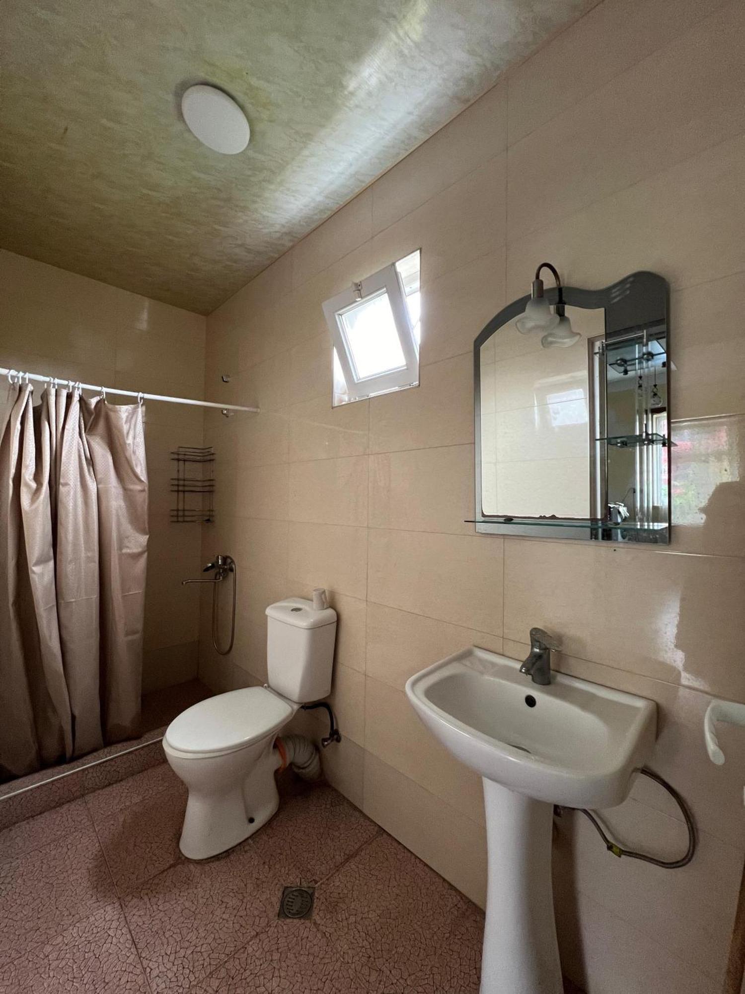 Medea'S Guest House Батуми Экстерьер фото